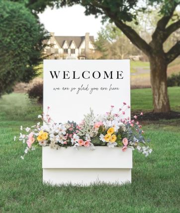 Floral Welcome Wedding Sign